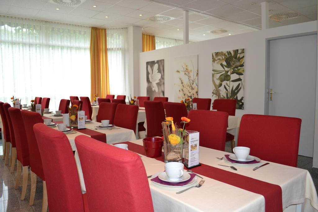 Lenas West Hotel Vienna Exterior photo